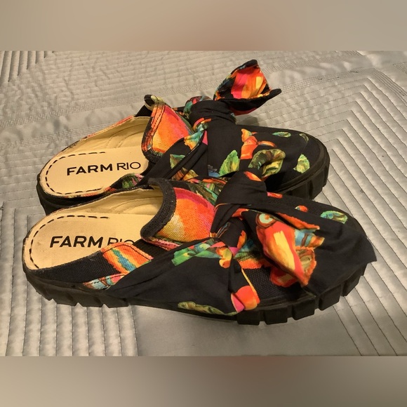 Farm Rio Cashew Black Platform Mule - Picture 1 of 7